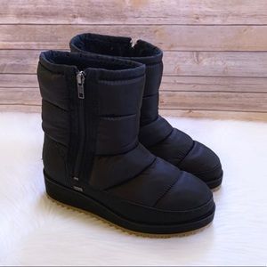 UGG Black Ridge Waterproof Puffer Boots